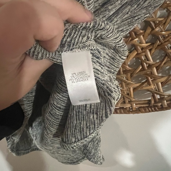 j. jill purejill top tank size medium petite - Picture 7 of 9